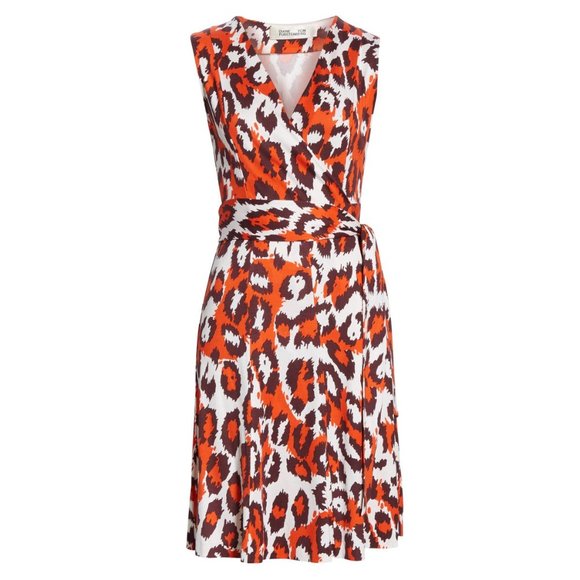 Womens Size 6 Diane Von Furstenberg DVF Jasmine Silk Wrap Animal Print Dress - Picture 1 of 9